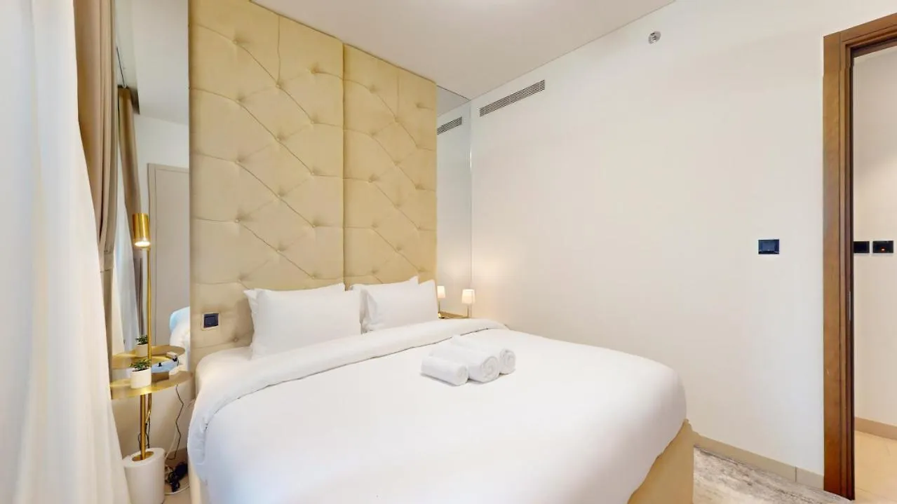 Creek Vistas Reserve - Modern One Bedroom Dubai
